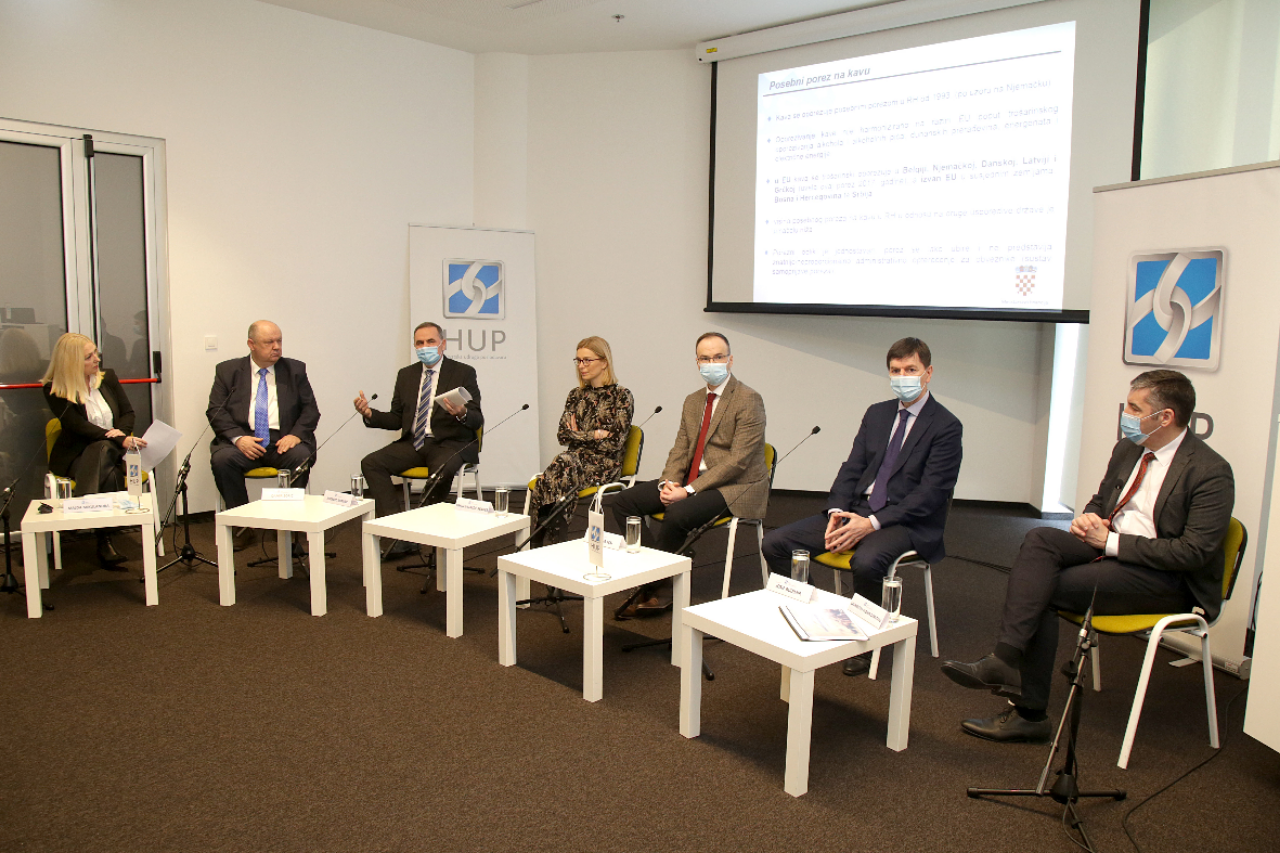 hup, kava Zoric_Zrinusic_Vranesic Bender_Seki_Budimir_Florin 2