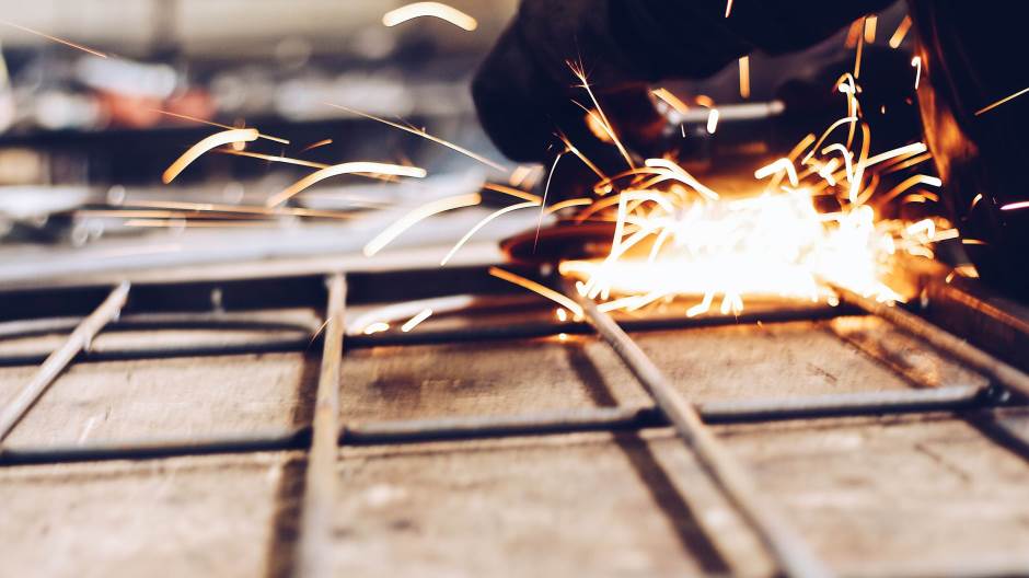 a102d57b-51ea-43d0-801a-ea4d9172c3d0