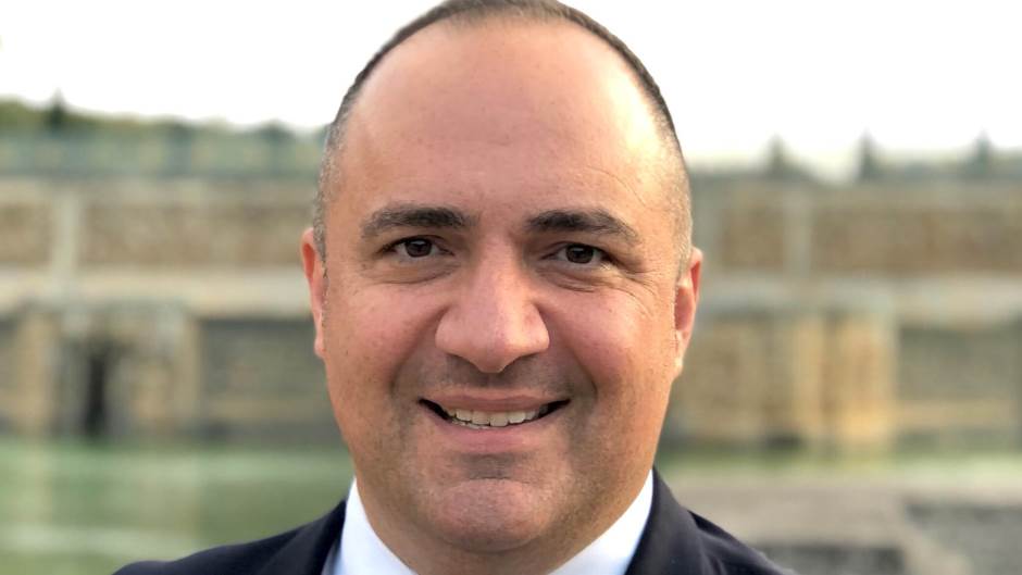 Aaron Sherinian Headshot_High quality