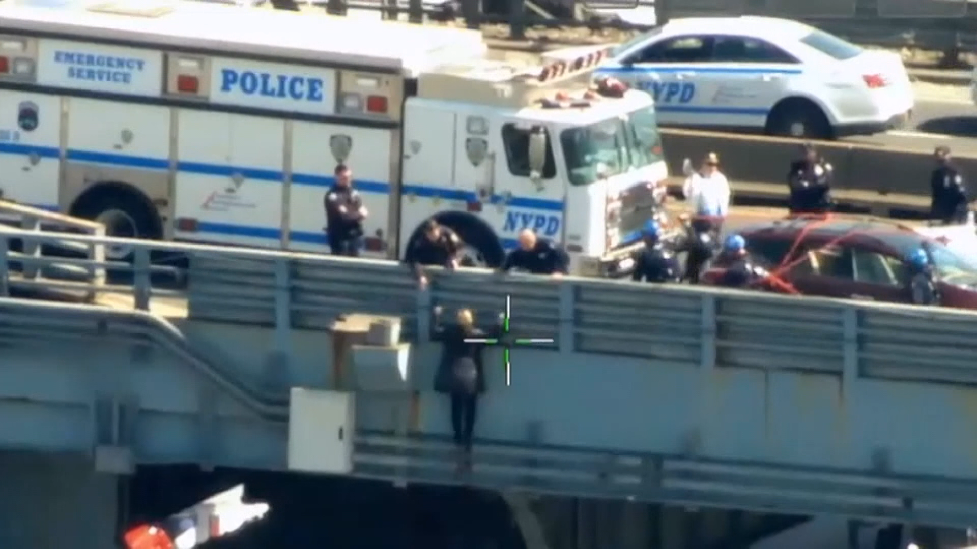 ag-enx-zena most-daz(20150409-092315746).mxf.Still001