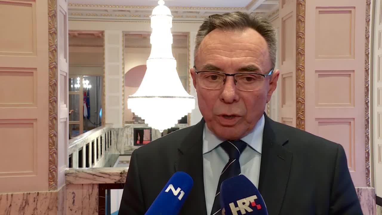 "Ako se premijer zahvali ministrici Divjak na suradnji, zahvalio se i HNS-u"