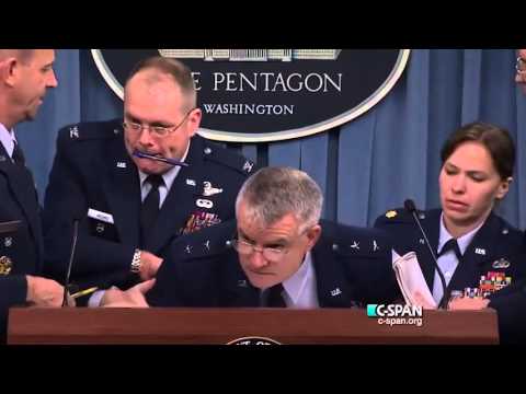 Američki general onesvijestio se na konferenciji za novinare