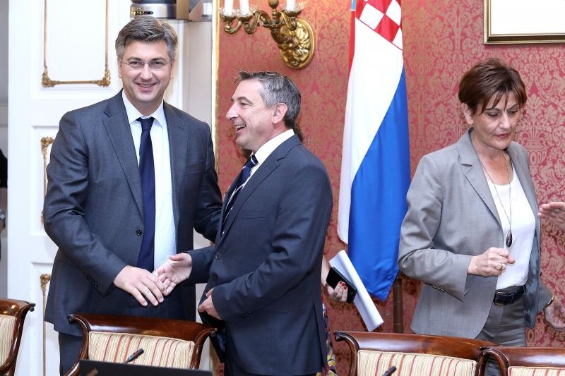 andrej-plenkovic-i-predrag-stromar-100855.jpeg