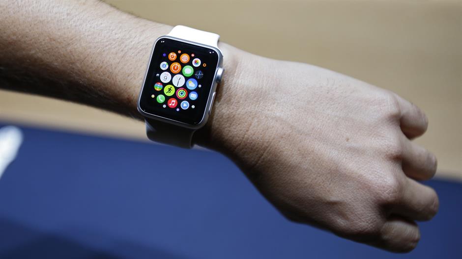 apple watch sat iwatch EPA MONICA DAVEY