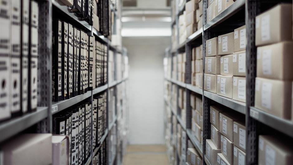 archive-1850170_1920