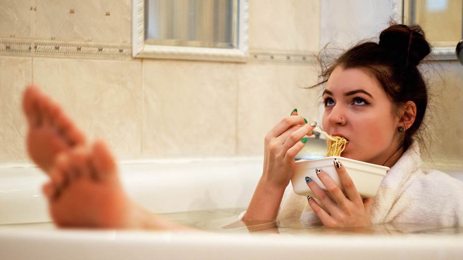 artem-labunsky-lp8l7ne4zPg-unsplash