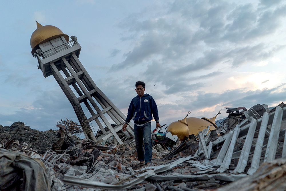 ATHIT PERAWONGMETHA (6)