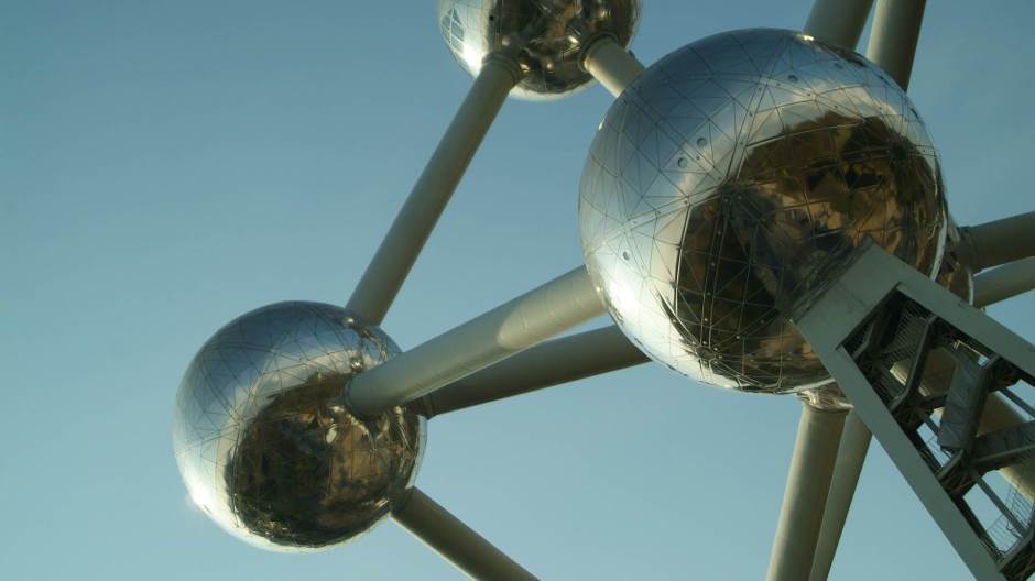 atomium-3590412_1920