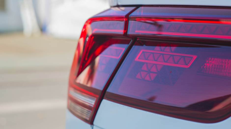 automobile-automotive-blur-226461