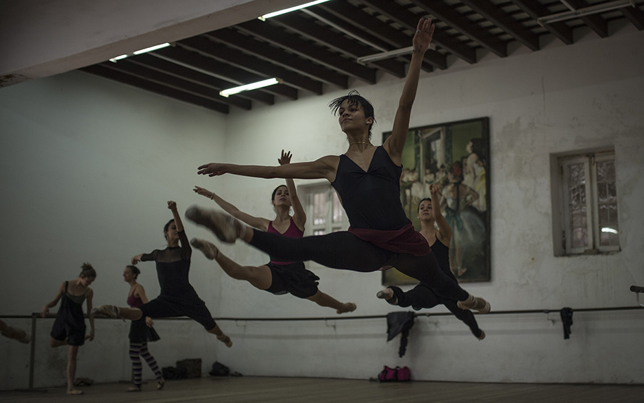 ANADOLIJA/Özge Elif Kızıl