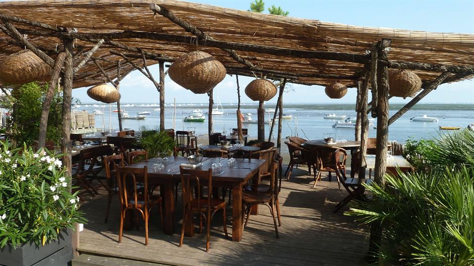 beach-restaurant