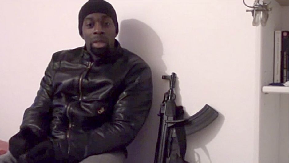 BeFunky_2015-01-11T140440Z_1049384913_GM1EB1B1P7M01_RTRMADP_3_FRANCE-SHOOTING-VIDEO-GUNMAN