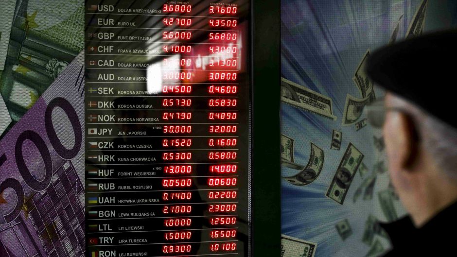 BeFunky_2015-01-16T152331Z_440758586_LR2EB1G16QVO0_RTRMADP_3_MARKETS-EMERGING