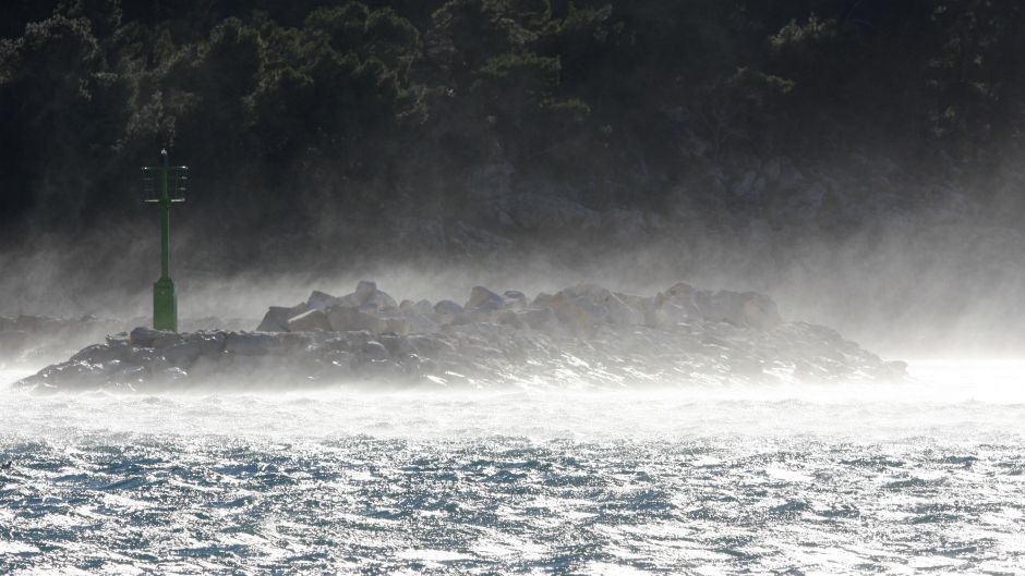 BeFunky_bura_makarska2-211214