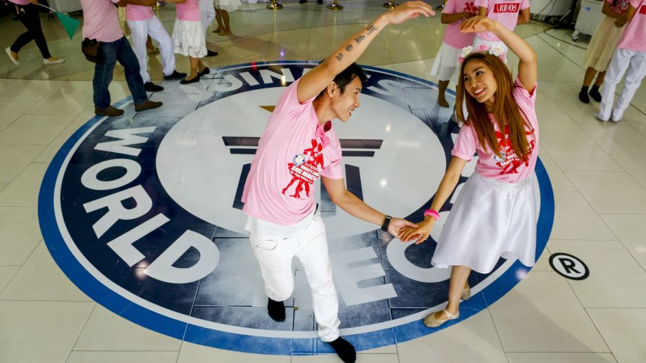 BeFunky_DIEGO AZUBEL (2)