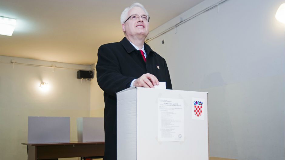 BeFunky_josipovic_glasovanje10-110115