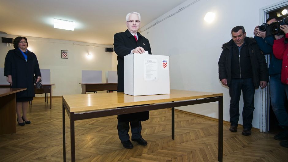 BeFunky_josipovic_glasovanje11-110115