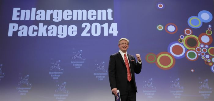 BeFunky_Stefan Fule_Tanjug_AP_Yves Logghe