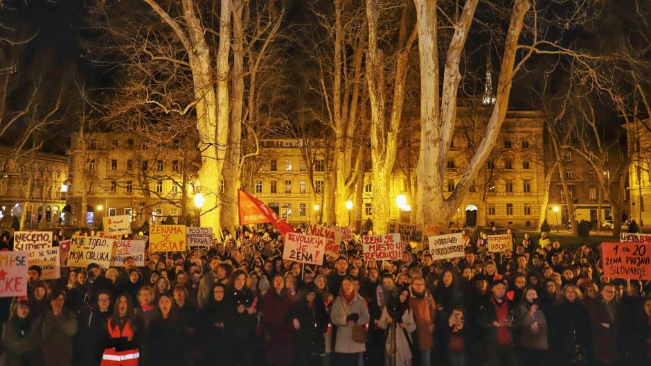 Benjamin Strike_fAKTIV_NocniMars