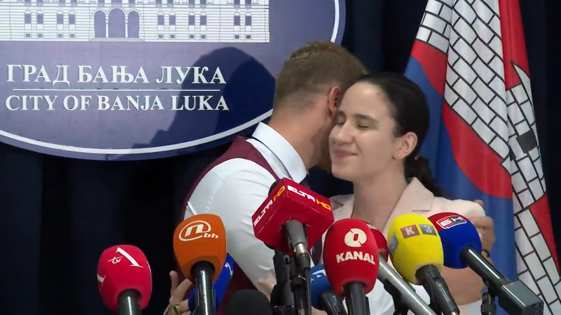 Draško Stanivuković, Benjamina Karić