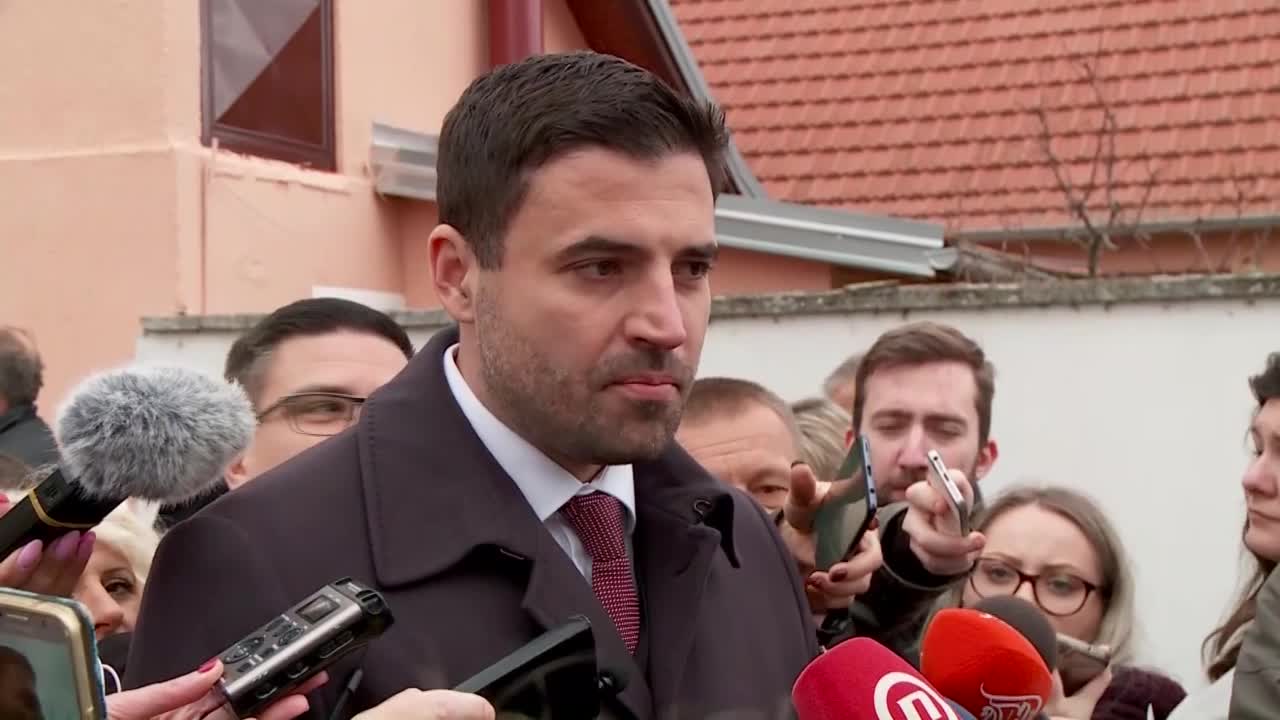 Bernardić: "Vlada nažalost još uvijek nije riješila pitanje nestalih"