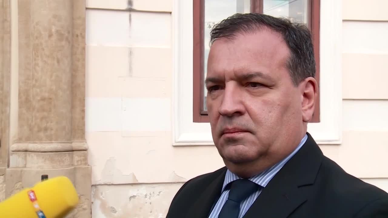 Beroš: Razmišlja se i o zatvaranju granica, spremni smo na mnoge scenarije