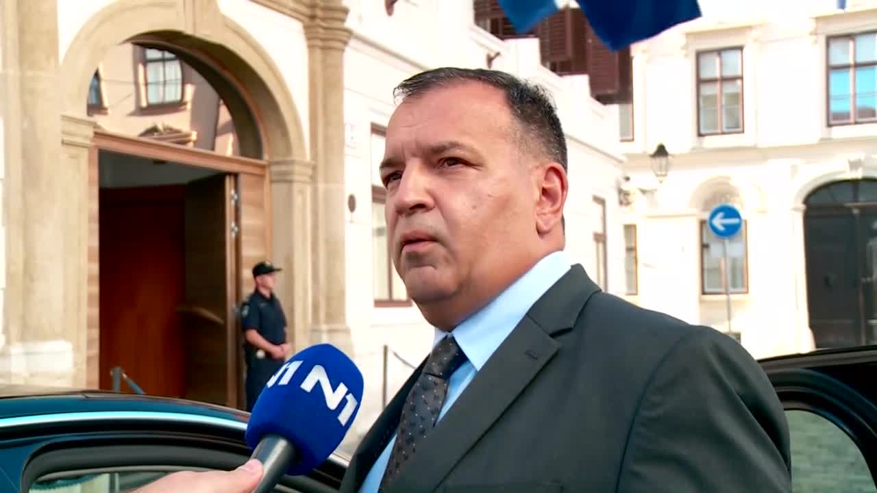 Beroš za N1 o skoku broja novozaraženih koronavirusom