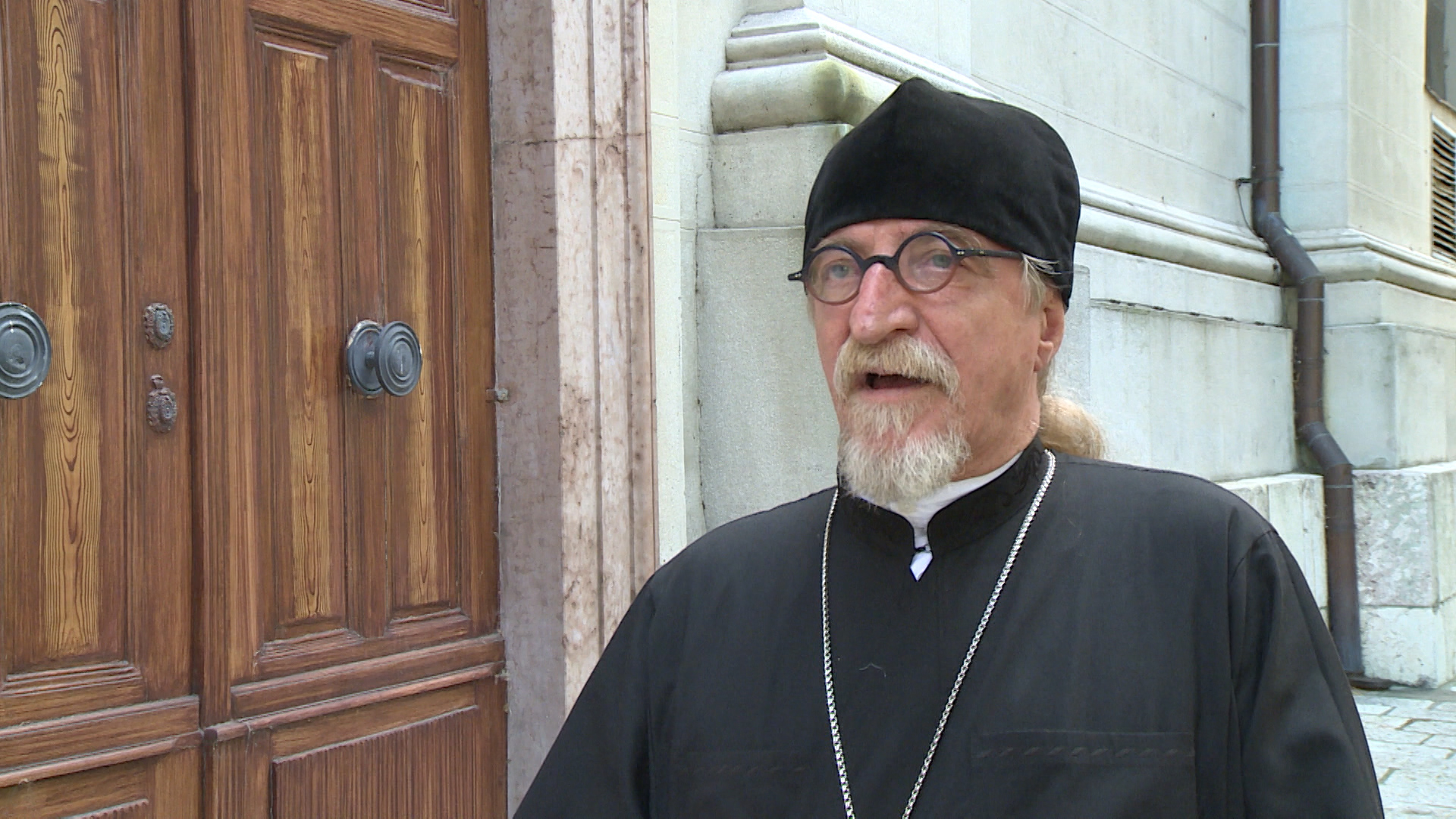 BG-CRKVA NAPLACUJE-1900-MVA(20150715-160945800).mxf.Still002