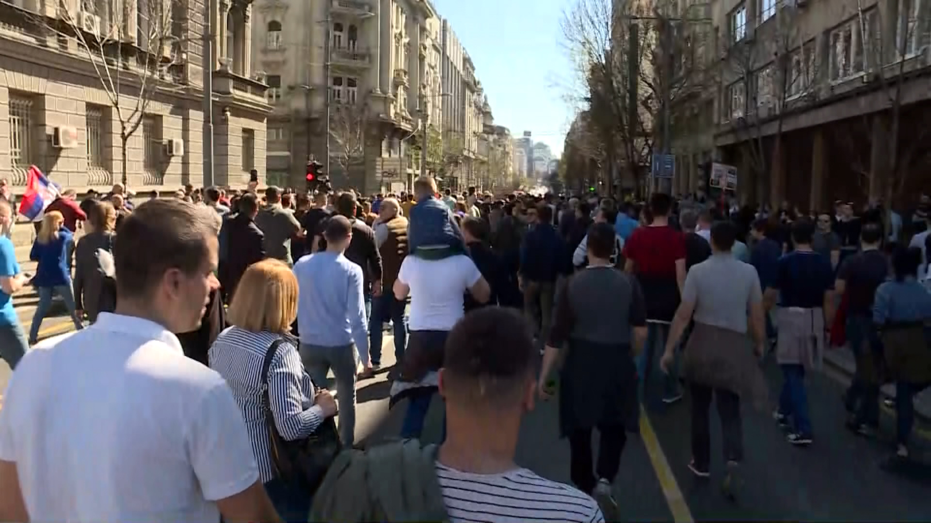 bg-live 6-1155-170319.12_02_16_11.Still004