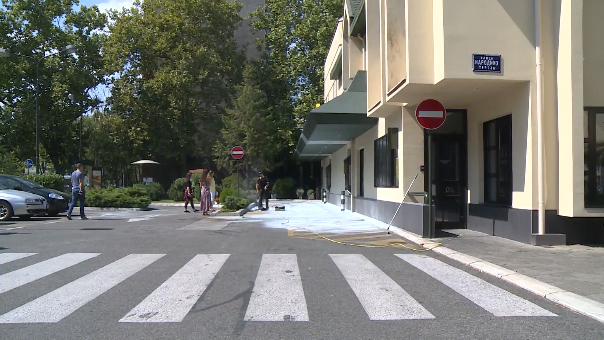 bg-mcdrive kokteli-020916-jpz-wmt.Still008