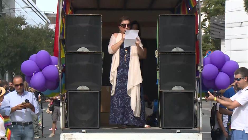 bg-parada kolona-1215-180916-aps.Still001