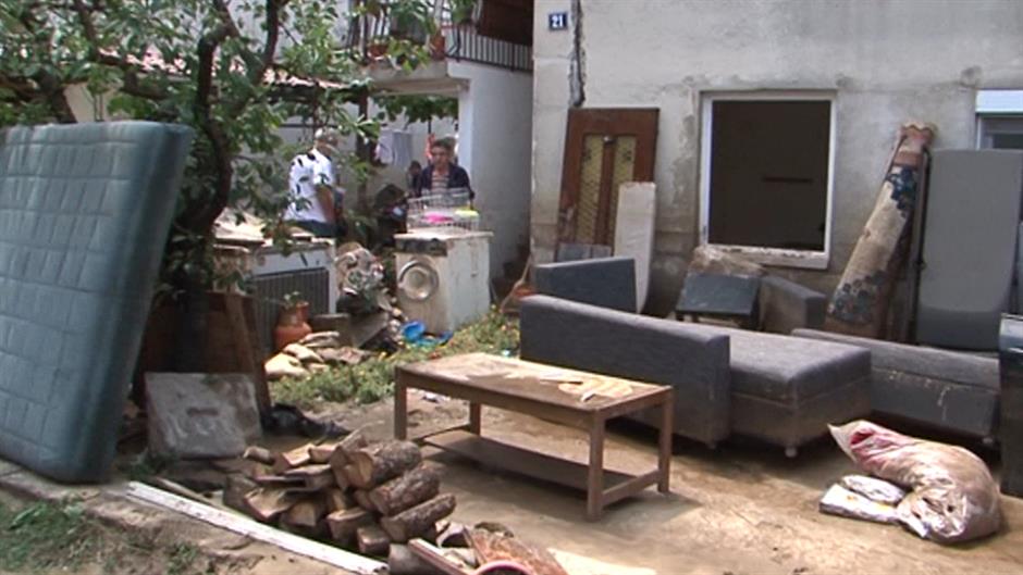 BG-POPLAVE PKG-19-KVP(20160808-185550129).mxf.Still002