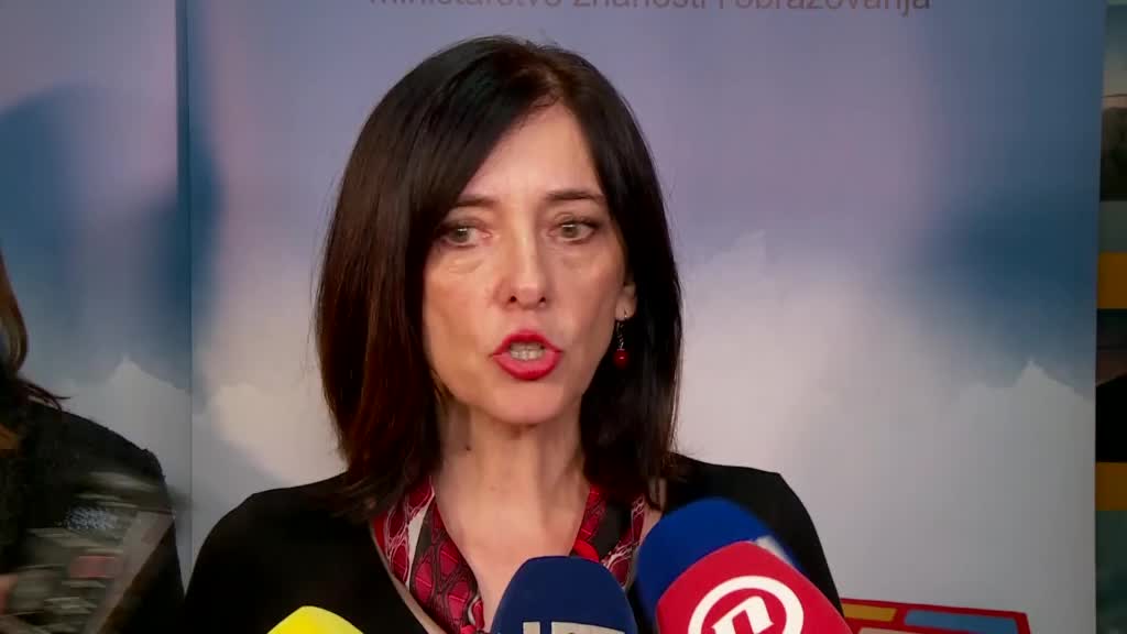 Blaženka Divjak: Treba izaći iz stranačkih i interesnih rovova