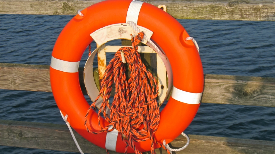 brod pojas za spasavanje (Ayla87).jpg