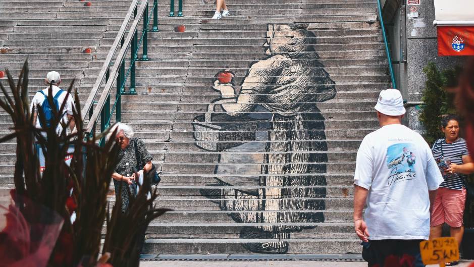 buco-balkanessi-ZINC3joF-JQ-unsplash