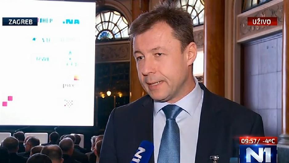 C3ATEJjXUAAQ0rK.jpg large