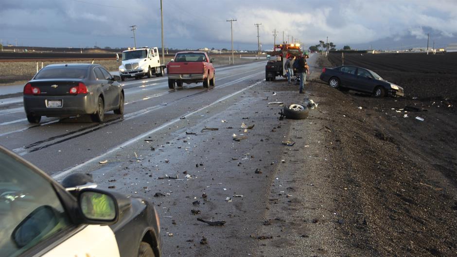 car-accident-1921347_1920
