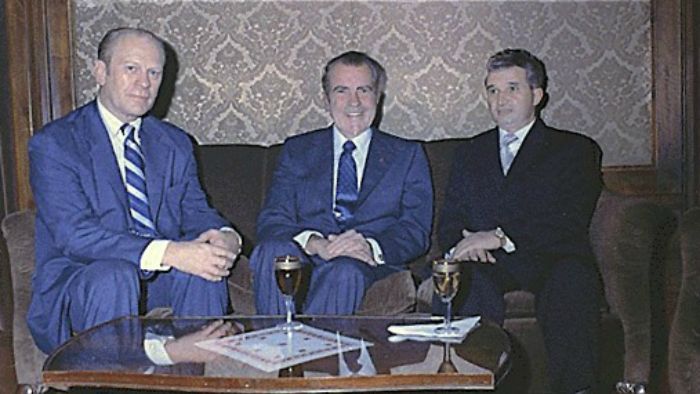 Ceausescu_and_Nixon_wiki