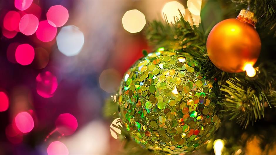 christmas-bulb-1823941_1280