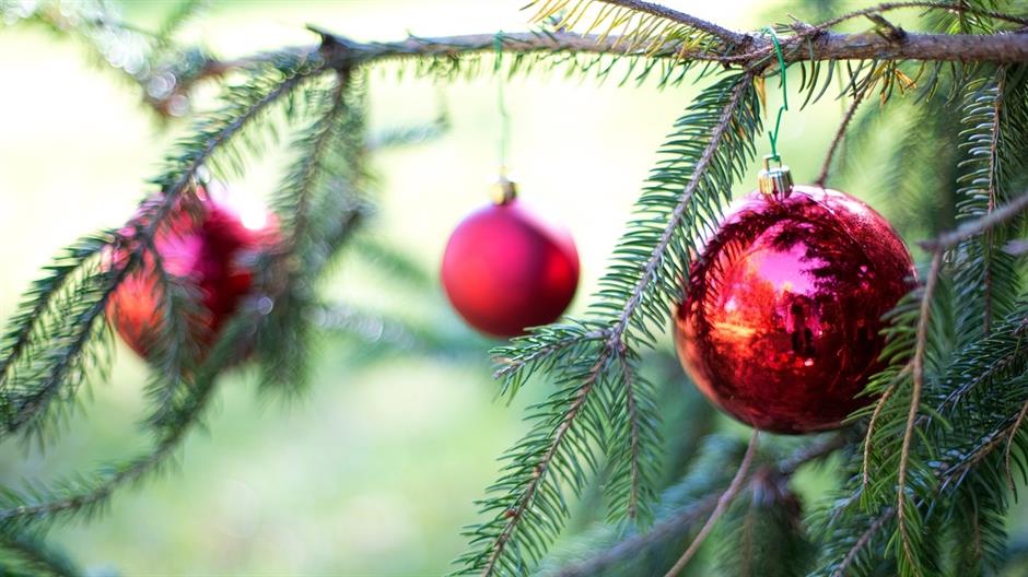 christmas-bulbs-2957820_1280