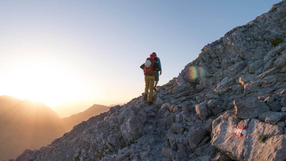 colin-moldenhauer-PvqFnMN3uqY-unsplash