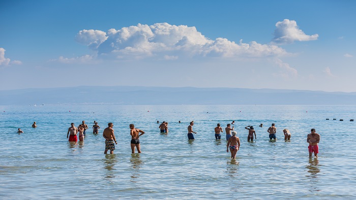 Cropix_Zvonimir Barisin_poster (17.09