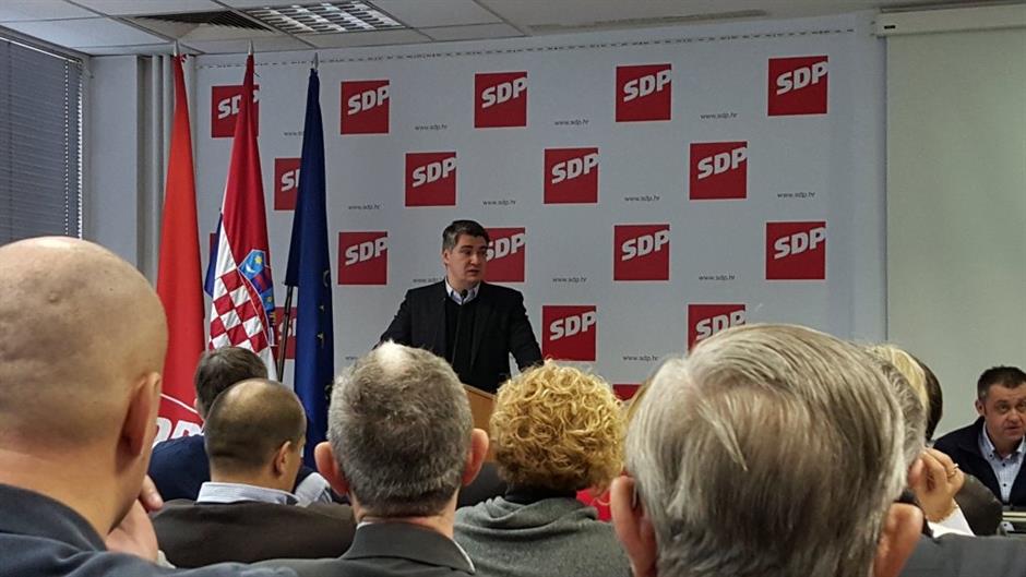 CWBBkArWEAAvZon.jpg large