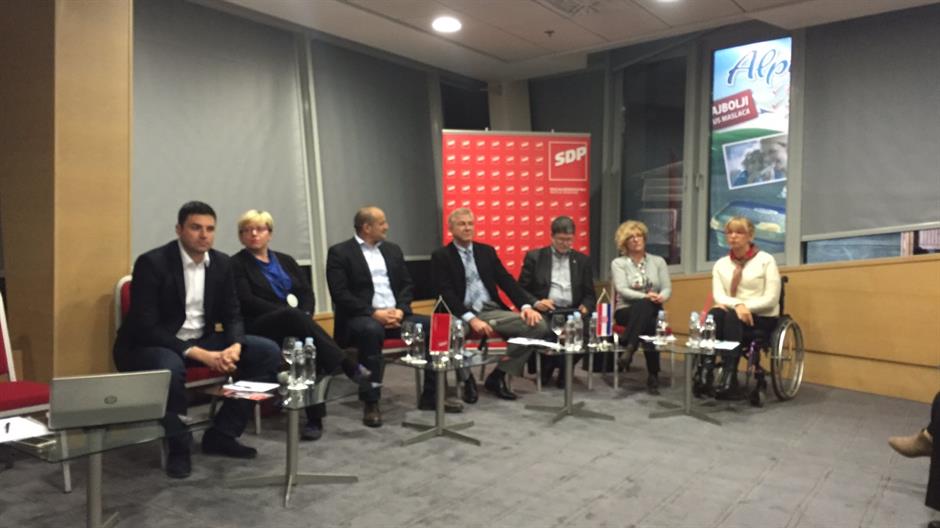 CxUaEYPWQAAujBW.jpg large