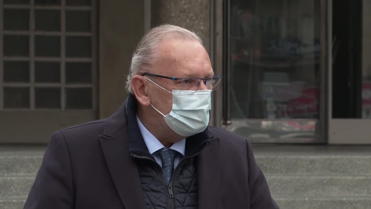 Davor Božinović: Policija sigurno neće upadati u stanove i brojati ljude