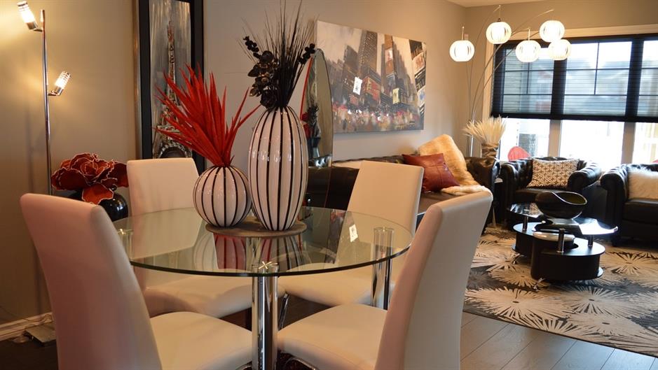 dining-room-1158266_1280