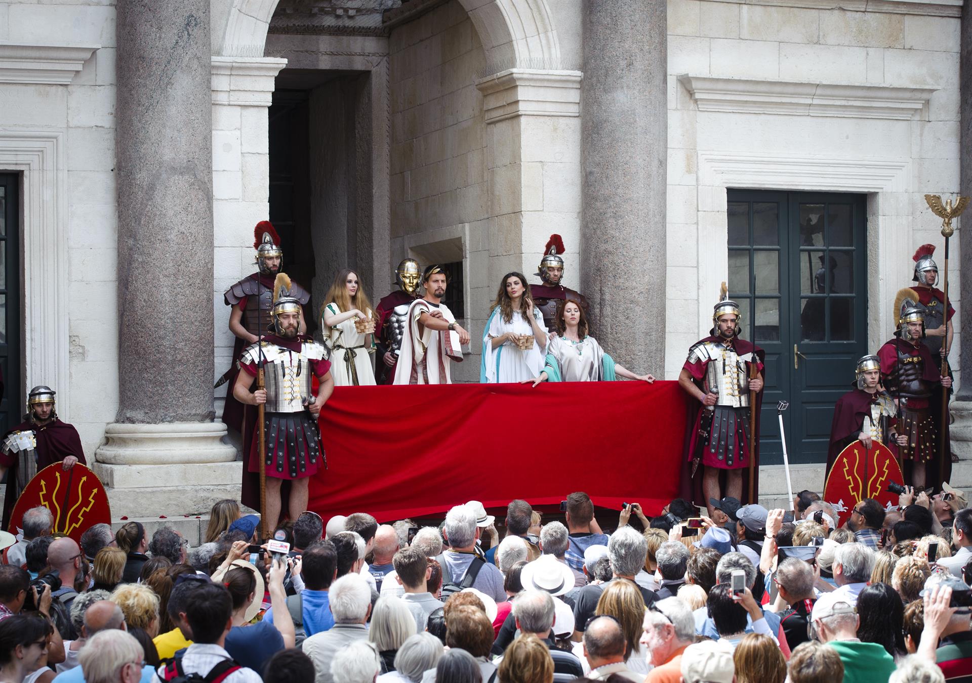 Tom Dubravec / CROPIX