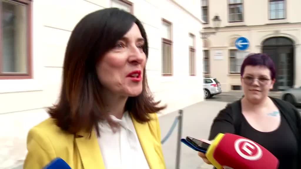 Divjak: Nema razloga da plaće u prosvjeti ne rastu