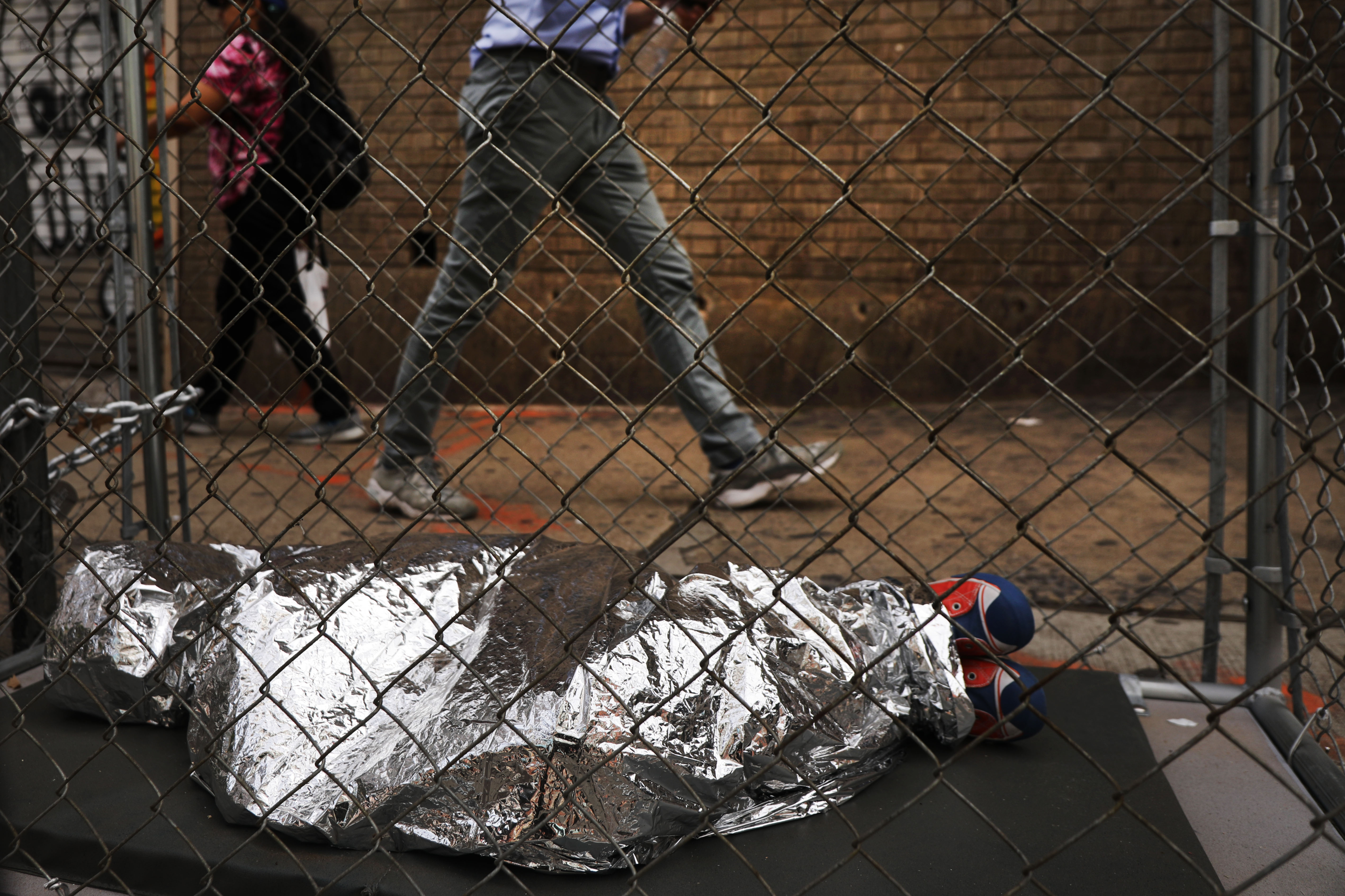 Djeca, sad, detencija, migranti