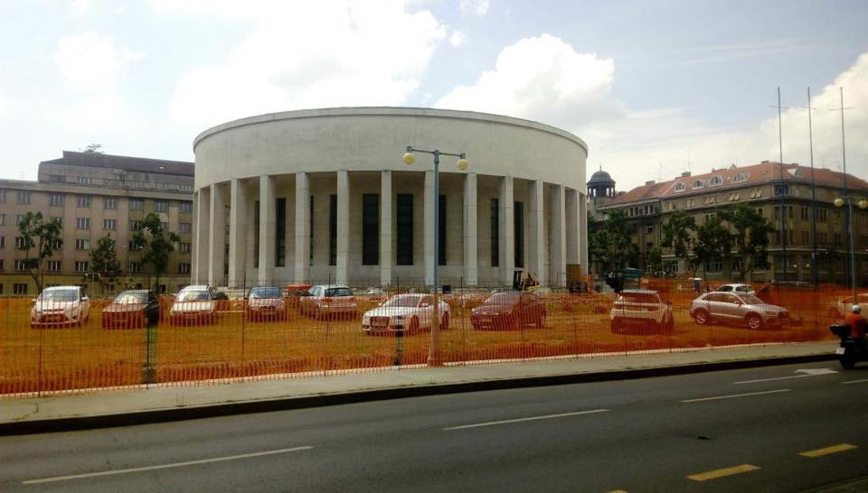 Džamija parkiralište